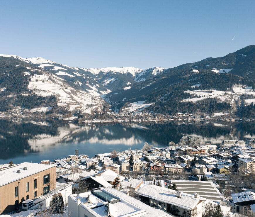 Hotel Nikolaus by AvenidA in Zell am See im Winter